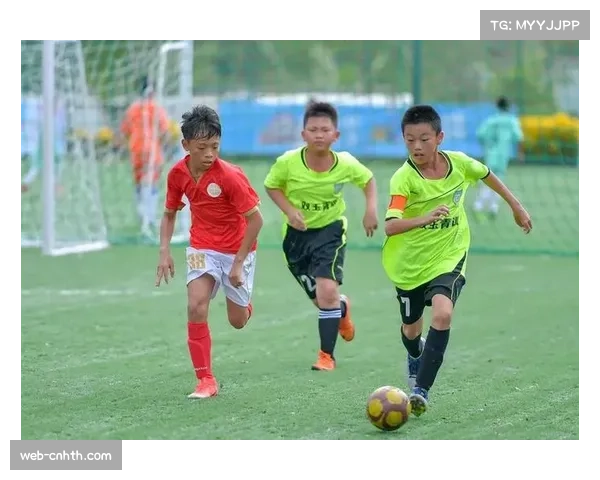 通讯：欧足联“射门之星”青训计划发布年度报告，关注青少年射手技术培养